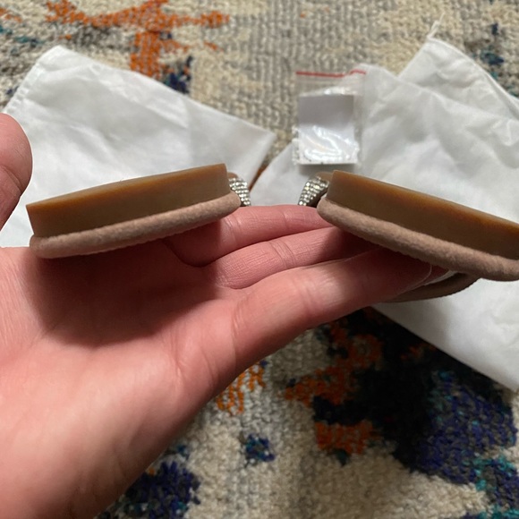 Jeffrey Campbell slides ๐ฅ๐ฅ - Picture 5 of 8